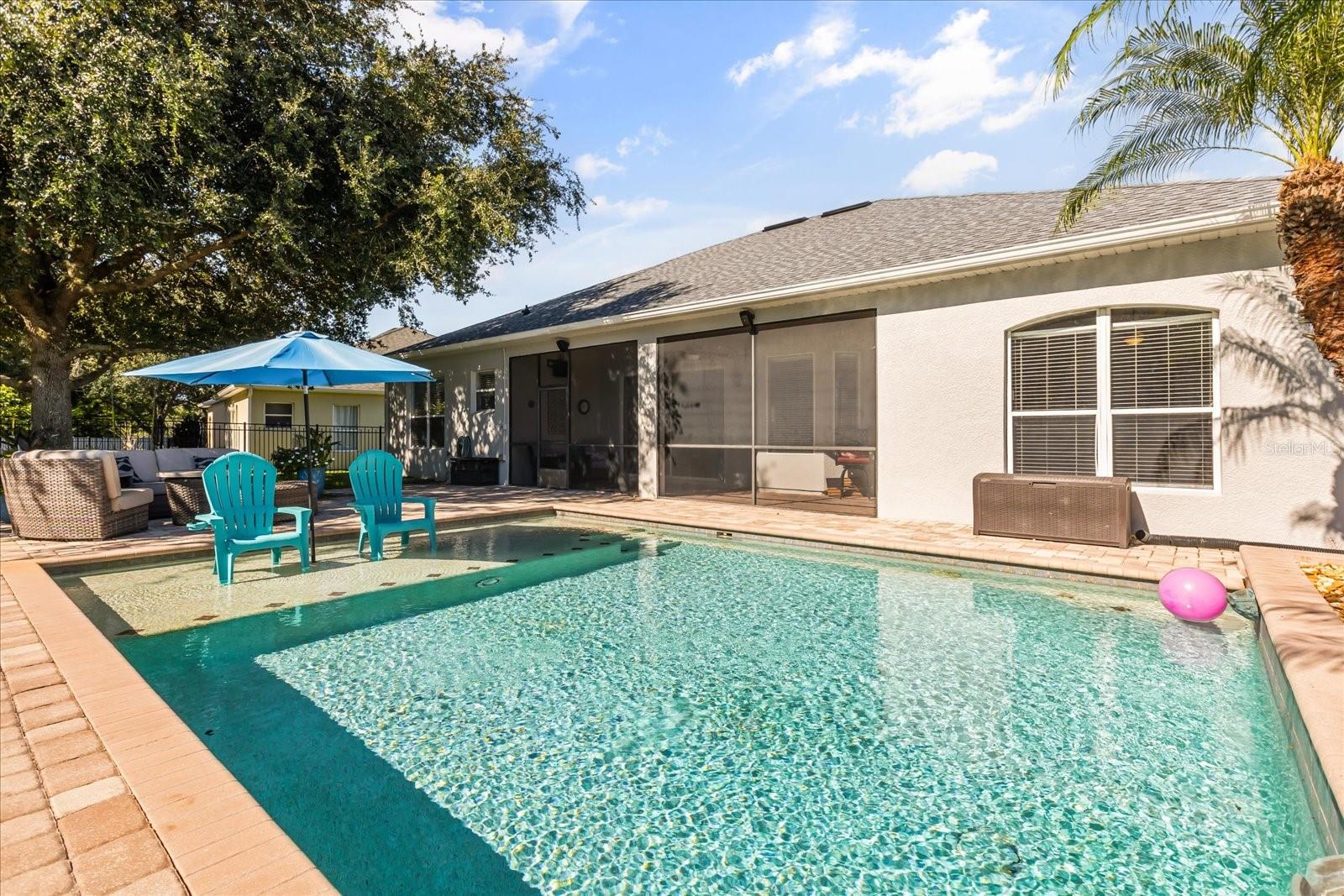 Listing photo id 32 for 6119 Hedgesparrows Ln