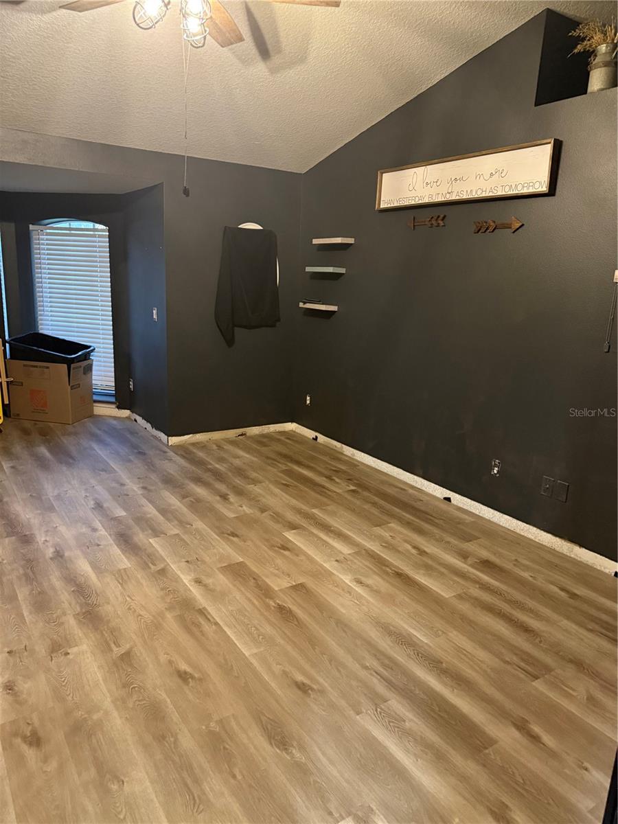 Image 11 of 15 For 1302 Pine Song Drive