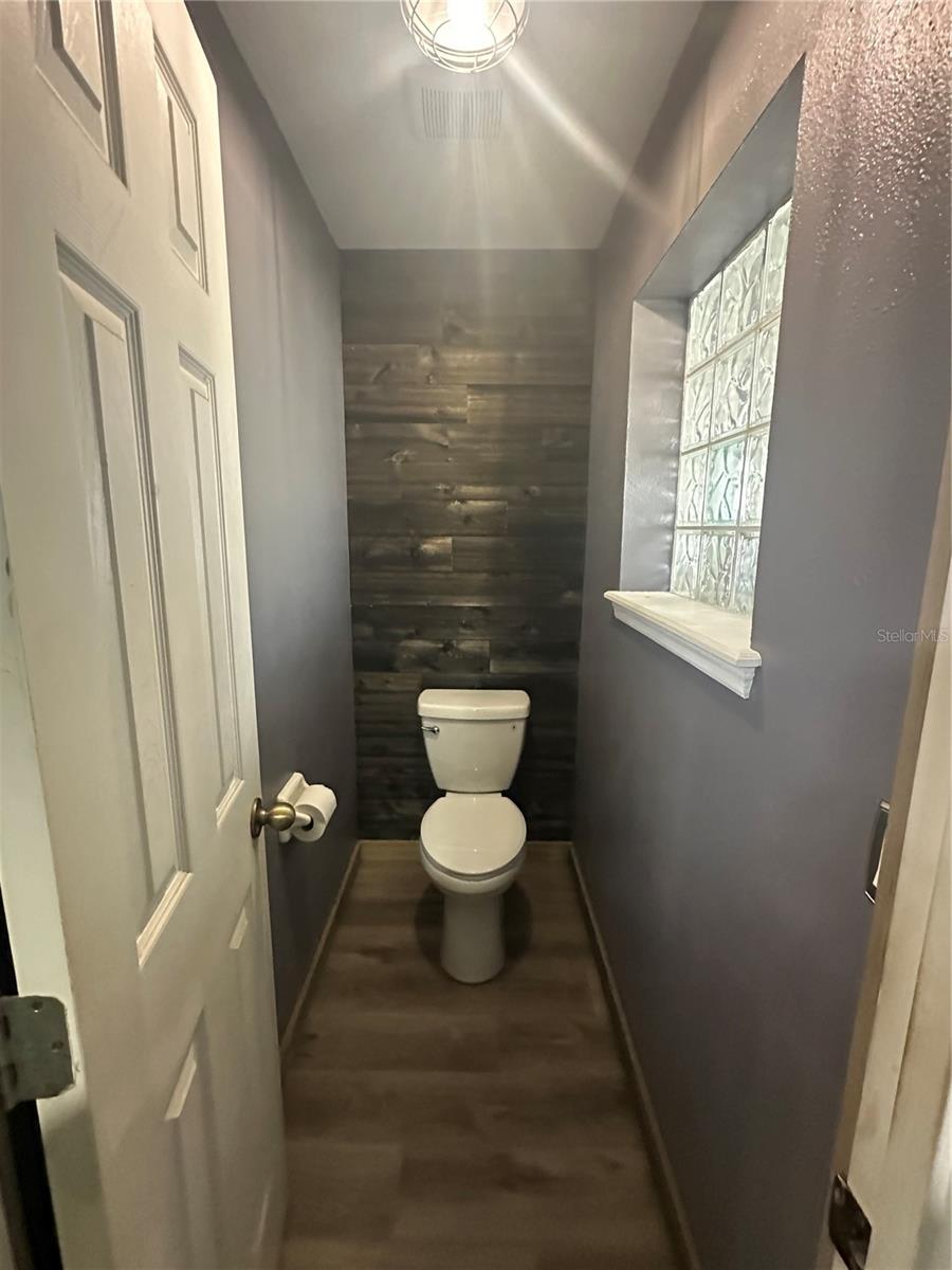 Image 29 of 38 For 1302 Pine Song Drive