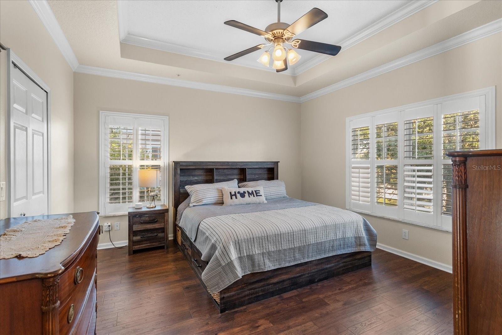 Image 14 of 30 For 9827 Poplar Place