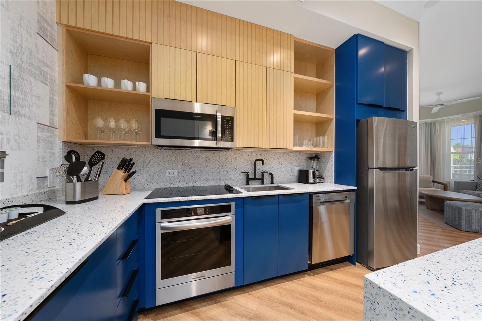 Image 12 of 26 For 8061 Vacation Avenue 114