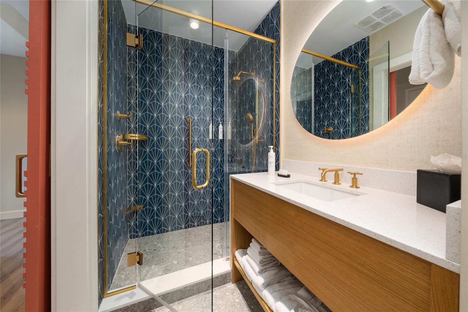 Image 17 of 26 For 8061 Vacation Avenue 114