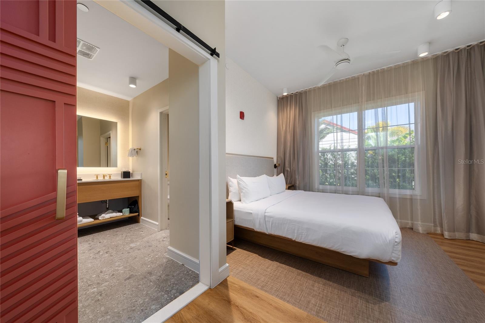 Image 20 of 26 For 8061 Vacation Avenue 114