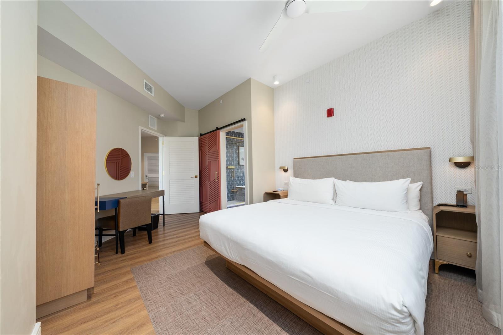 Image 21 of 26 For 8061 Vacation Avenue 114