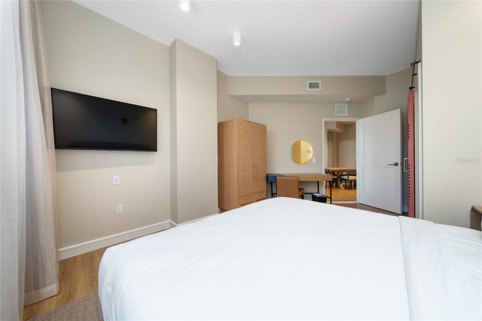 Image 24 of 26 For 8061 Vacation Avenue 114