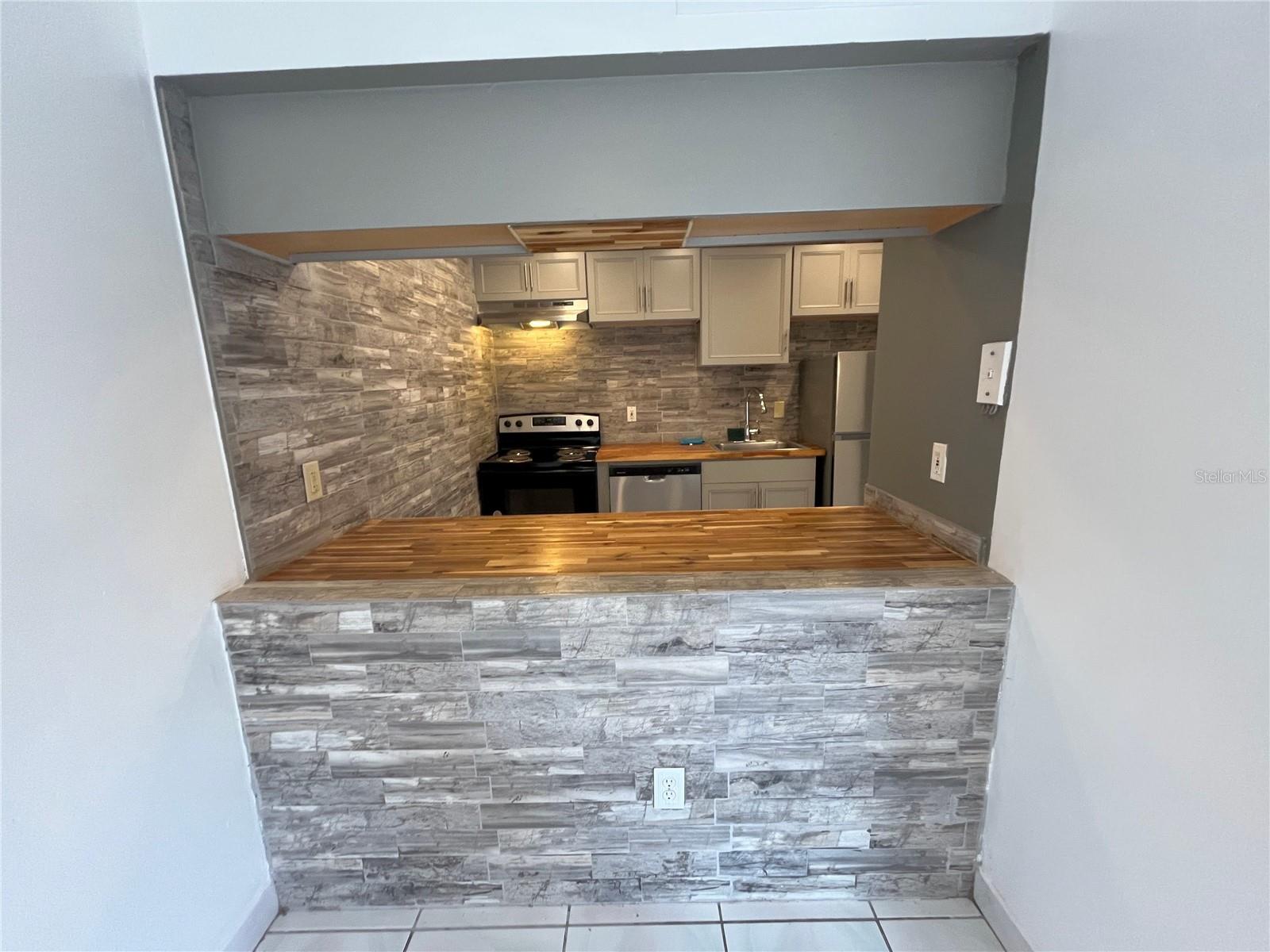 Image 11 of 26 For 5151 Picadilly Circus Court 2