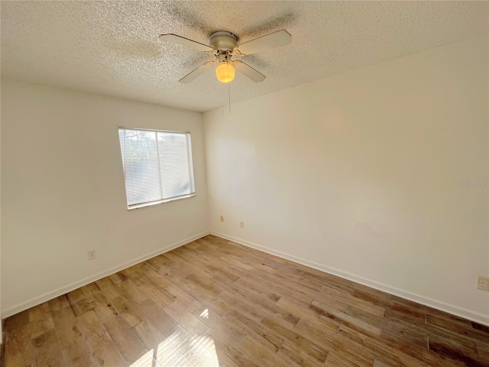 Image 19 of 26 For 5151 Picadilly Circus Court 2