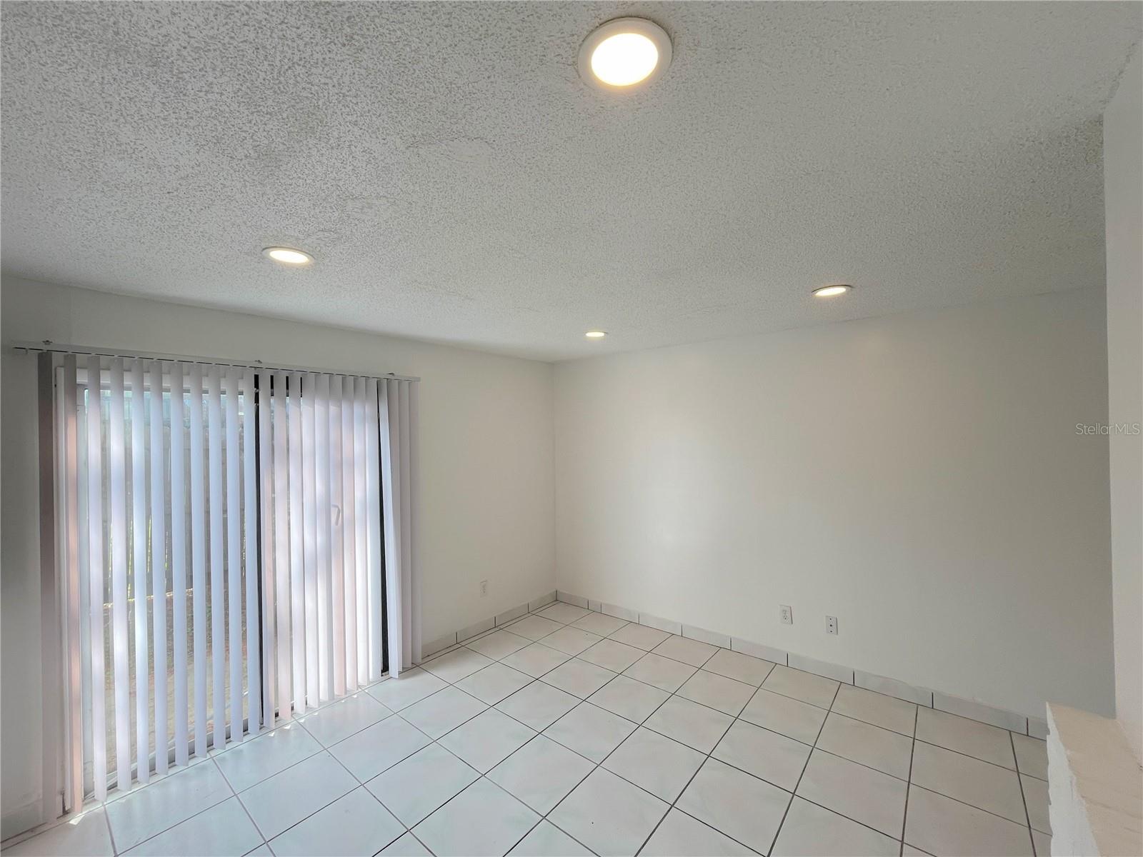 Image 5 of 26 For 5151 Picadilly Circus Court 2