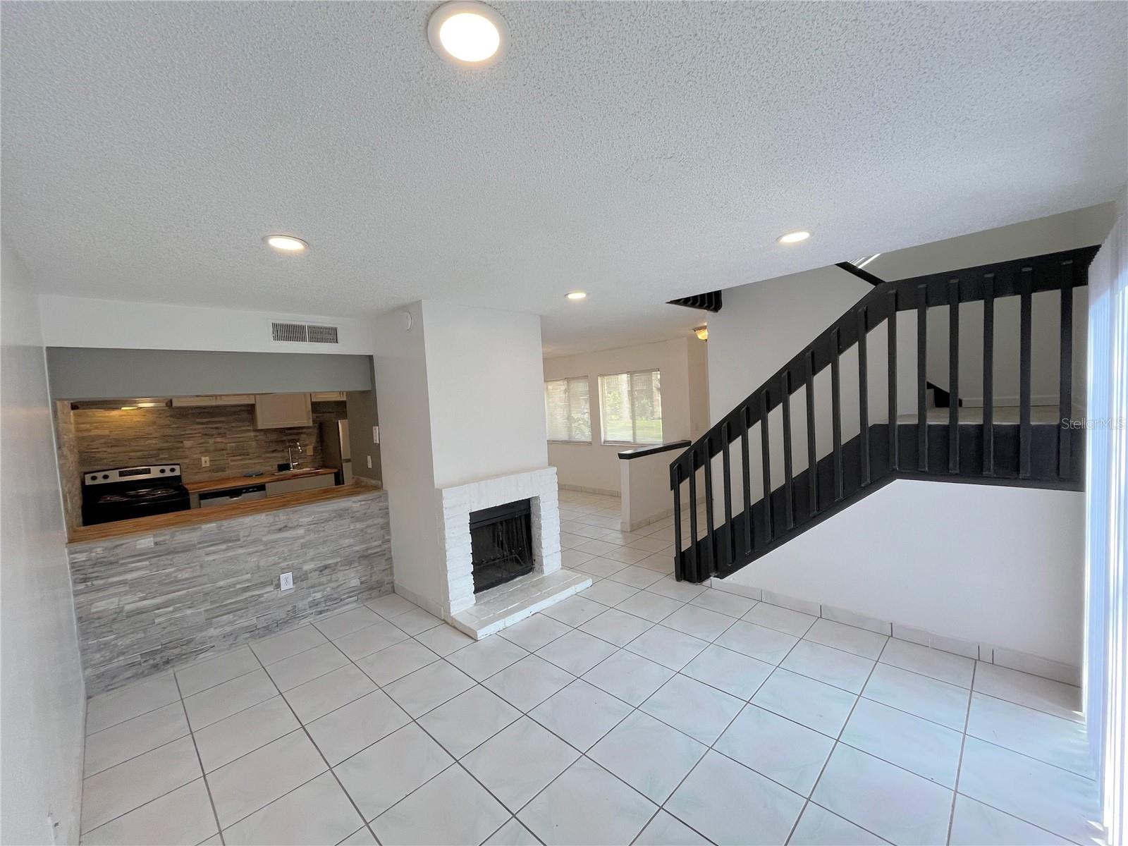 Image 9 of 26 For 5151 Picadilly Circus Court 2