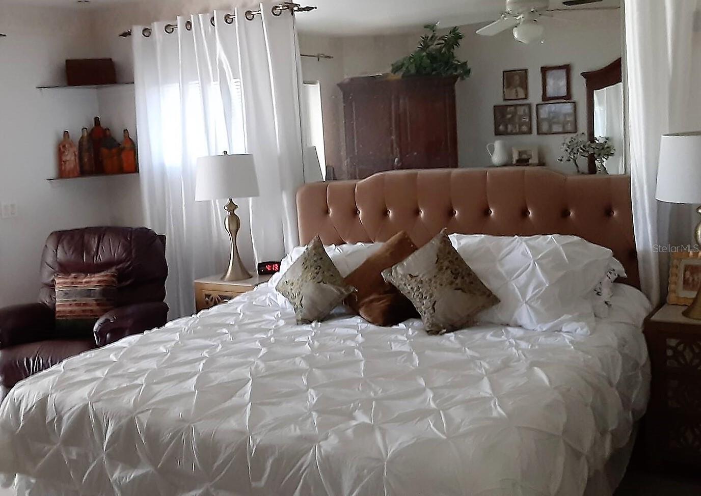 Image 14 of 42 For 3711 Peacock Drive