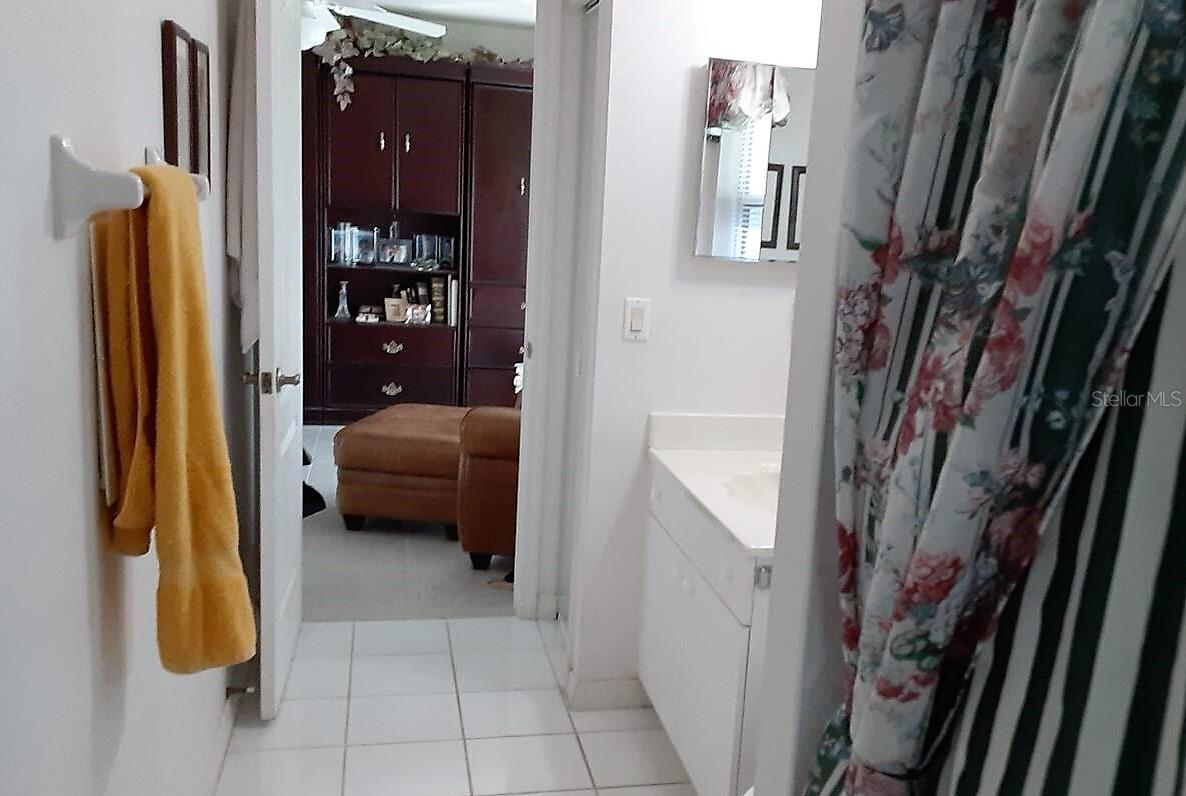 Image 17 of 42 For 3711 Peacock Drive