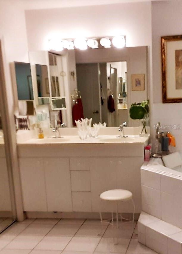 Image 18 of 42 For 3711 Peacock Drive