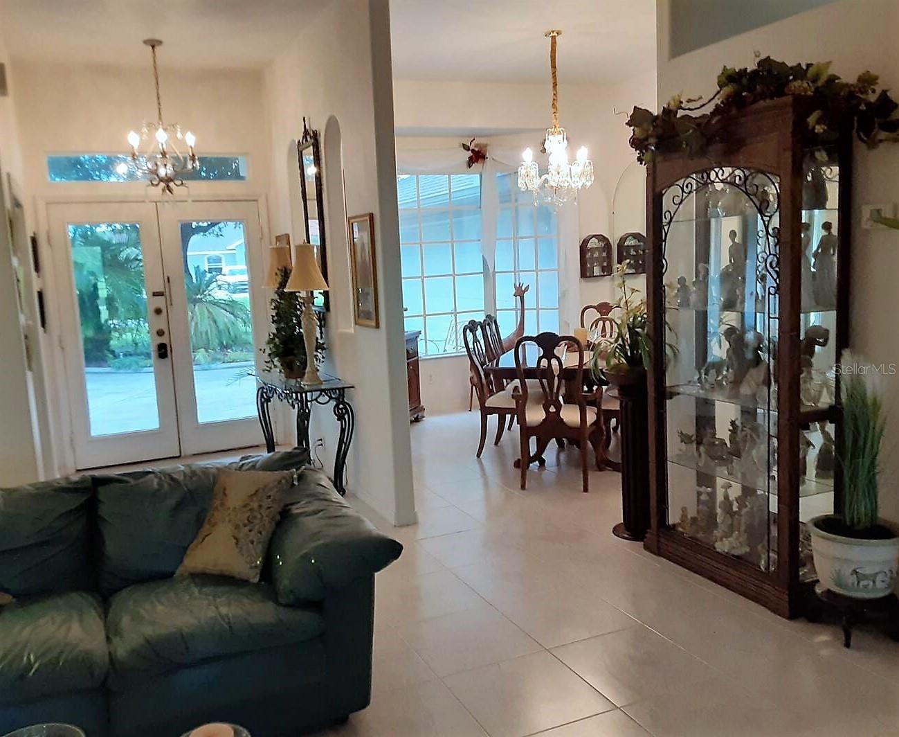 Image 25 of 42 For 3711 Peacock Drive