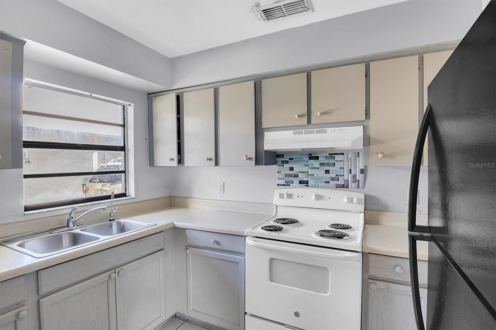 Image 12 of 13 For 2464 Chestnut Woods Drive