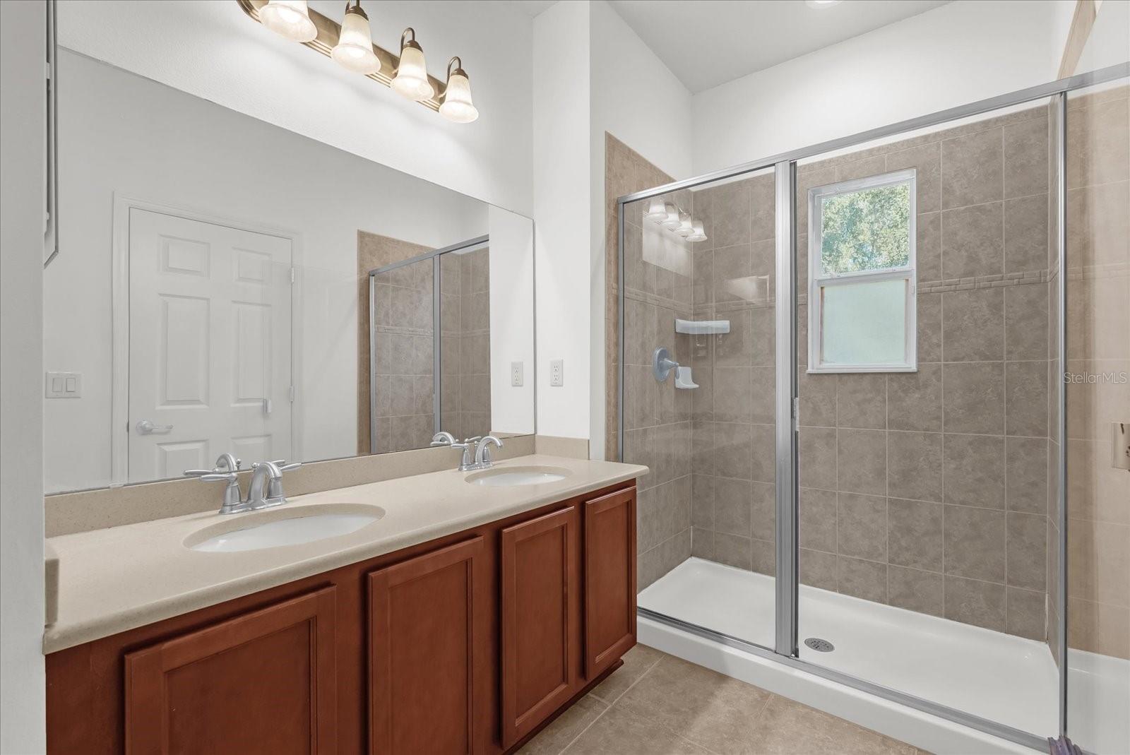 Image 18 of 36 For 655 Pensacola Lane