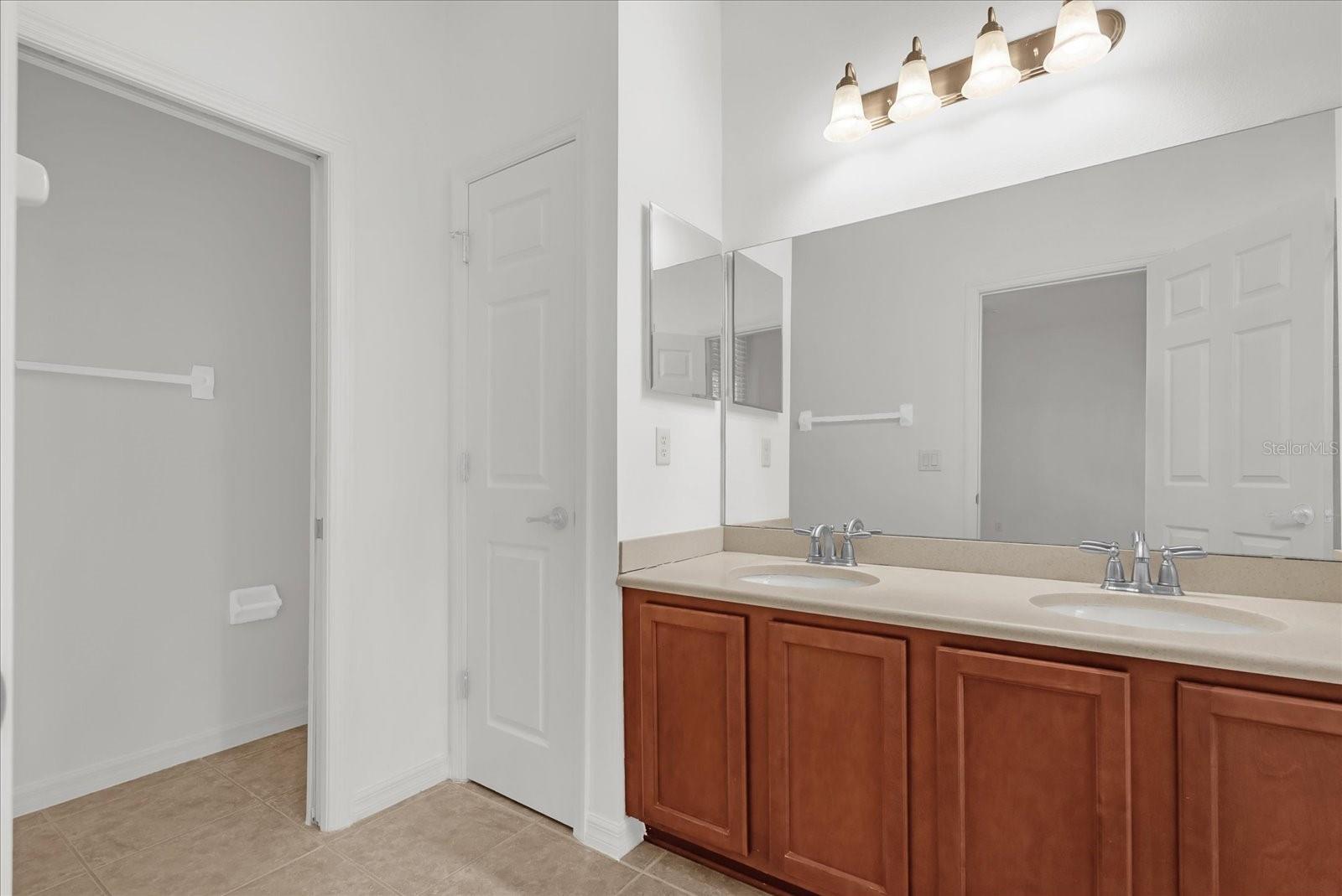 Image 19 of 36 For 655 Pensacola Lane