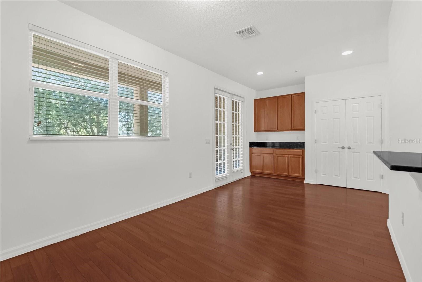 Image 7 of 36 For 655 Pensacola Lane