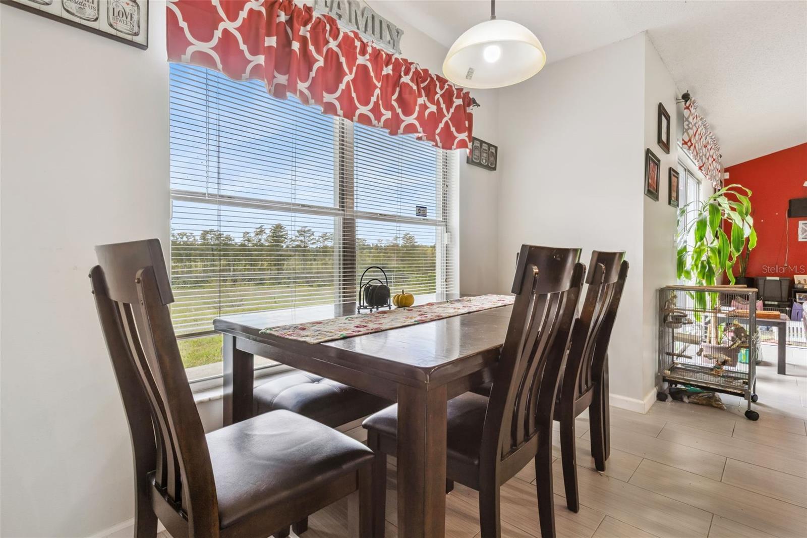 Image 6 of 19 For 15549 Greater Groves Boulevard