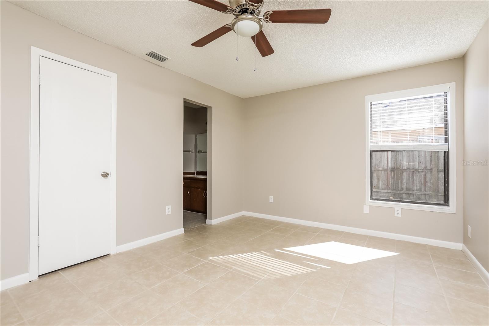 Image 6 of 16 For 1830 Hallcrest Drive