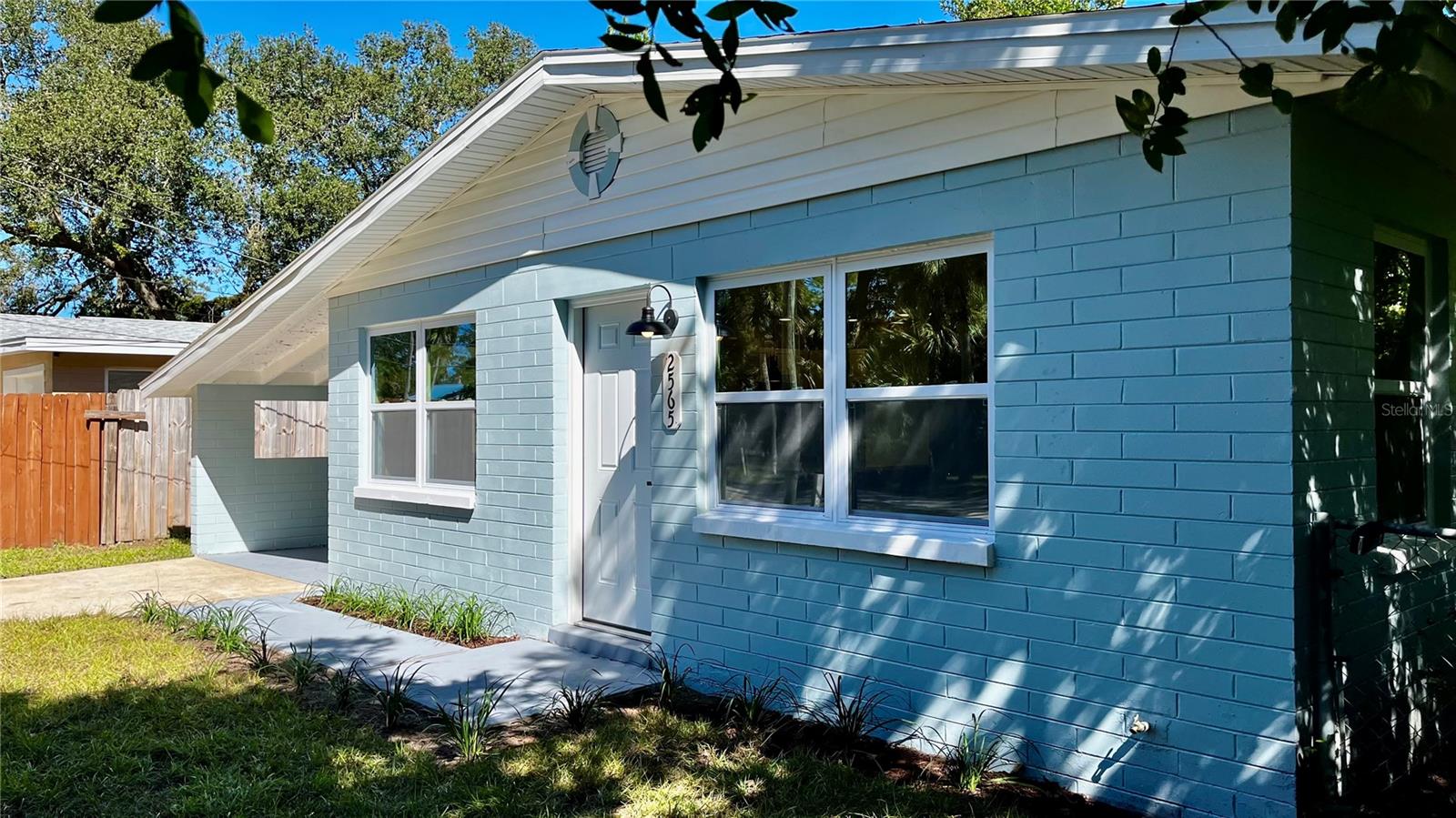 Image 2 of 27 For 2565 Belmont Avenue