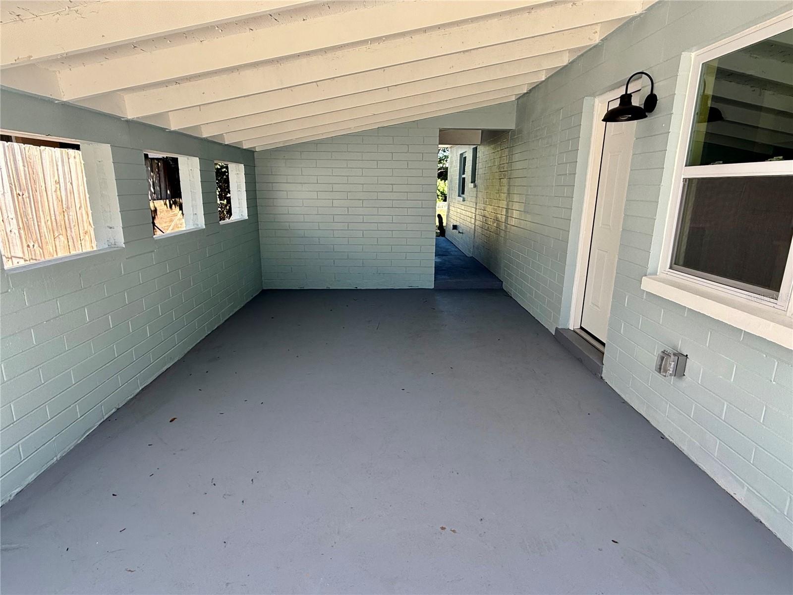 Image 3 of 27 For 2565 Belmont Avenue