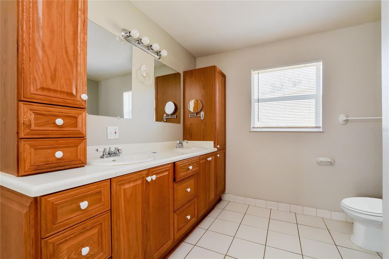 Image 10 of 16 For 20 2nd Street