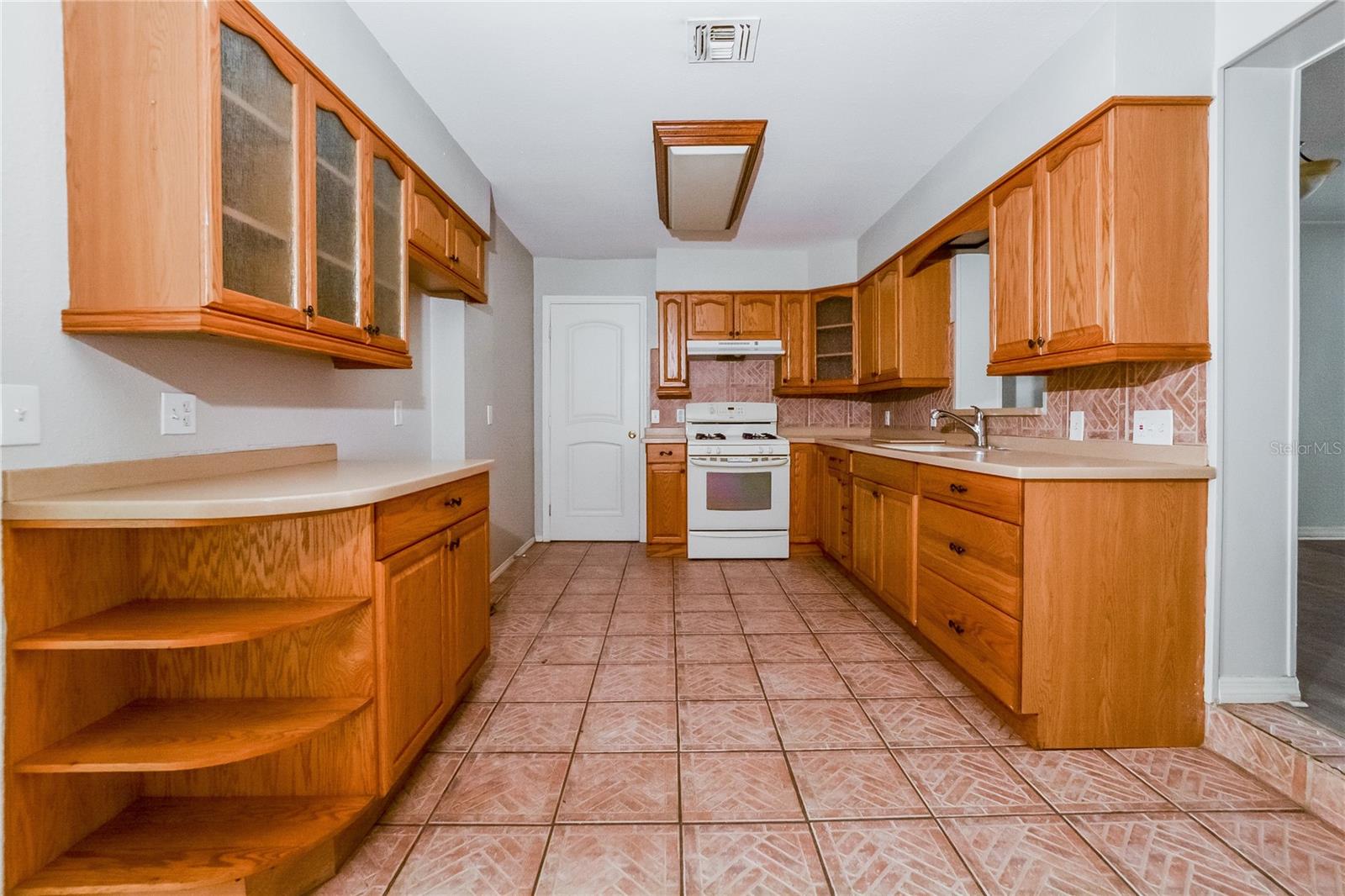 Image 6 of 16 For 20 2nd Street