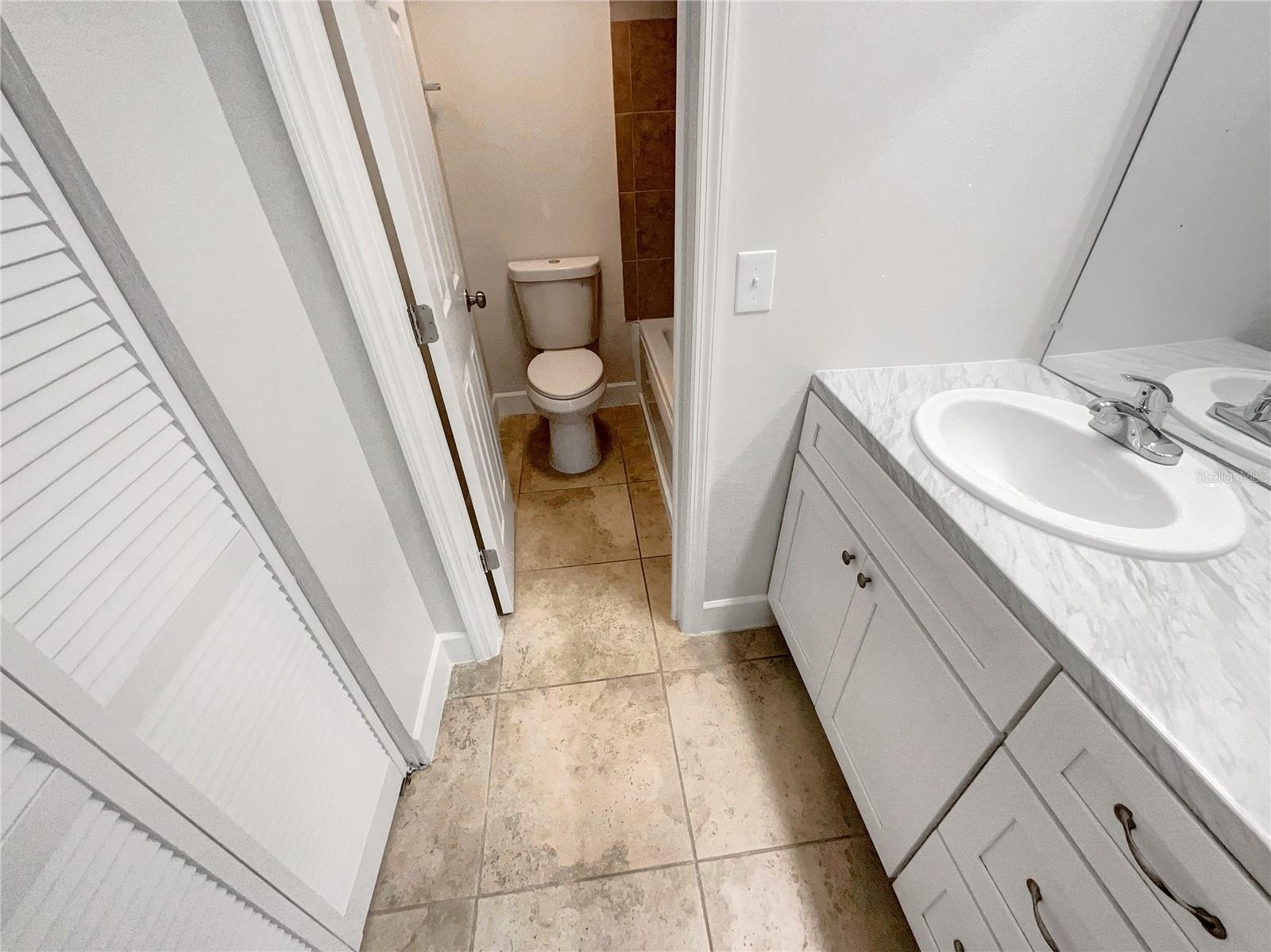 Image 18 of 22 For 1028 Apollo Beach Boulevard 103