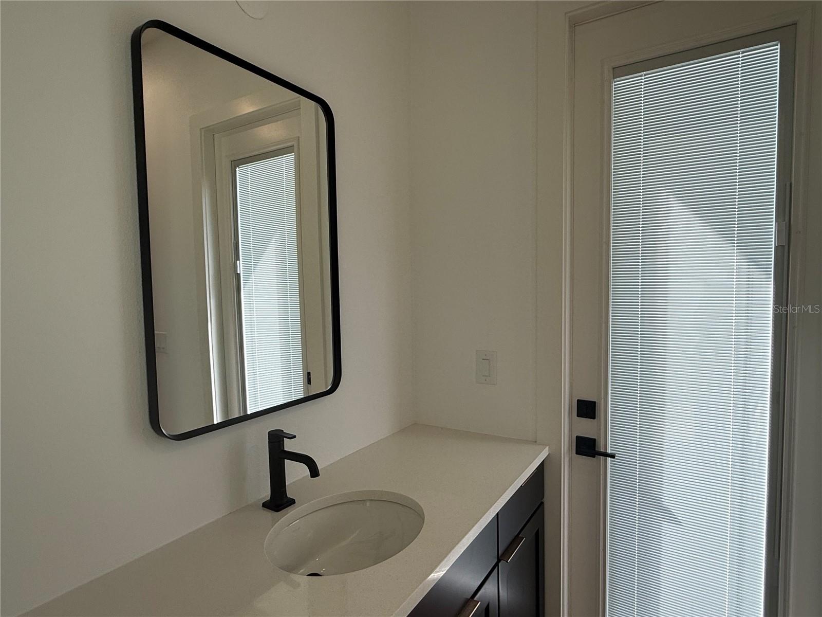 Image 21 of 31 For 35588 Farmview Road