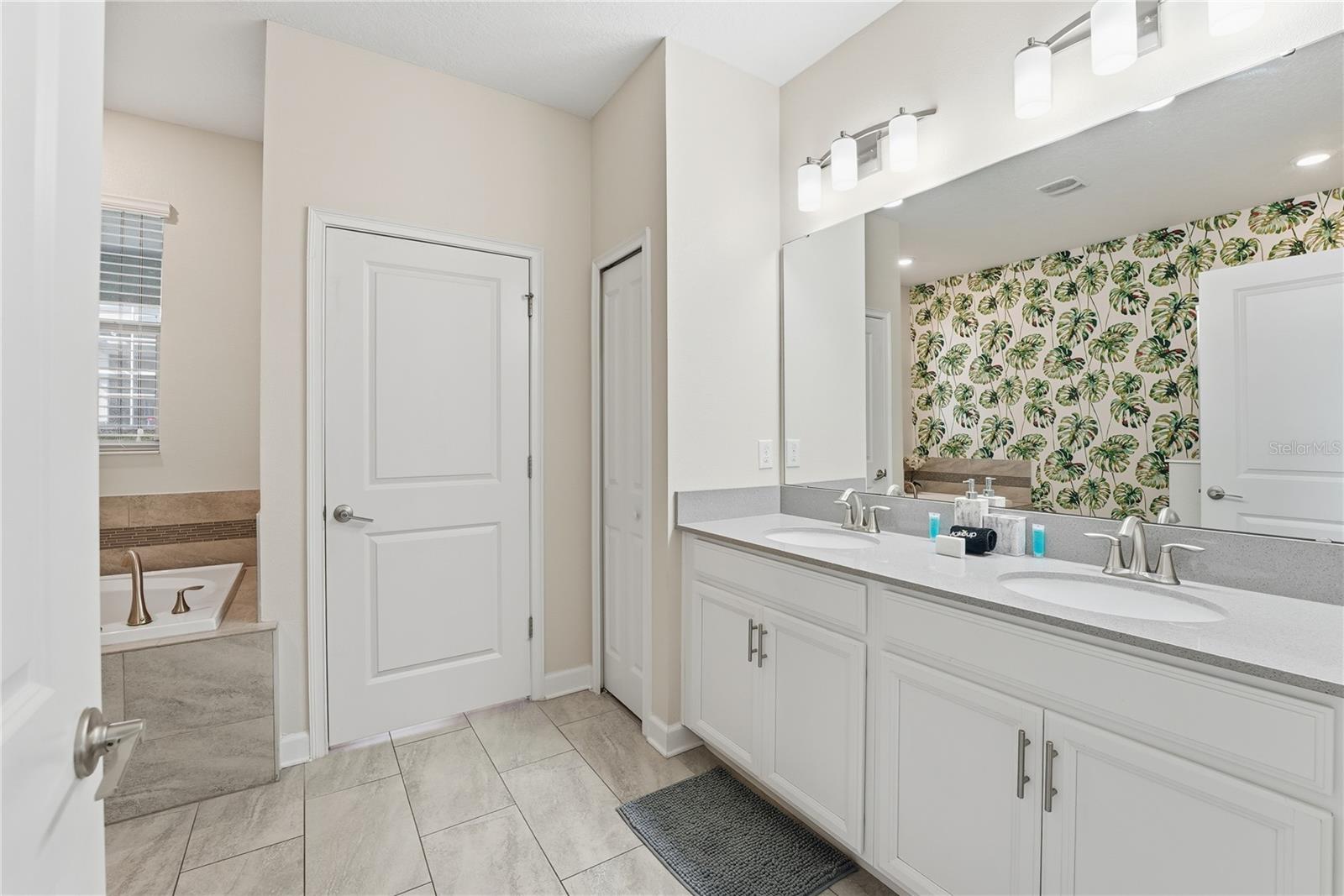 Image 24 of 81 For 1584 Sandbagger Drive