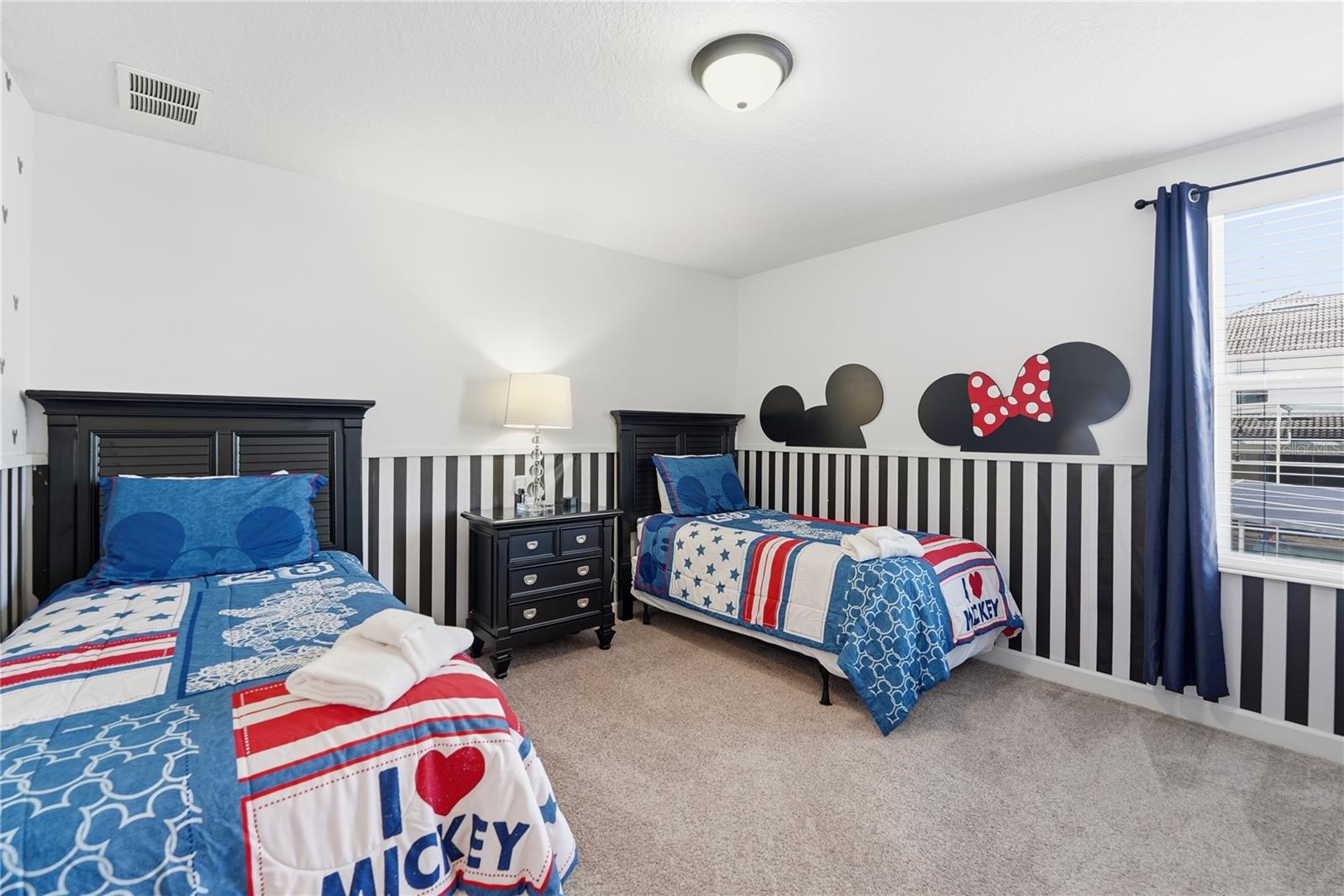 Image 31 of 81 For 1584 Sandbagger Drive