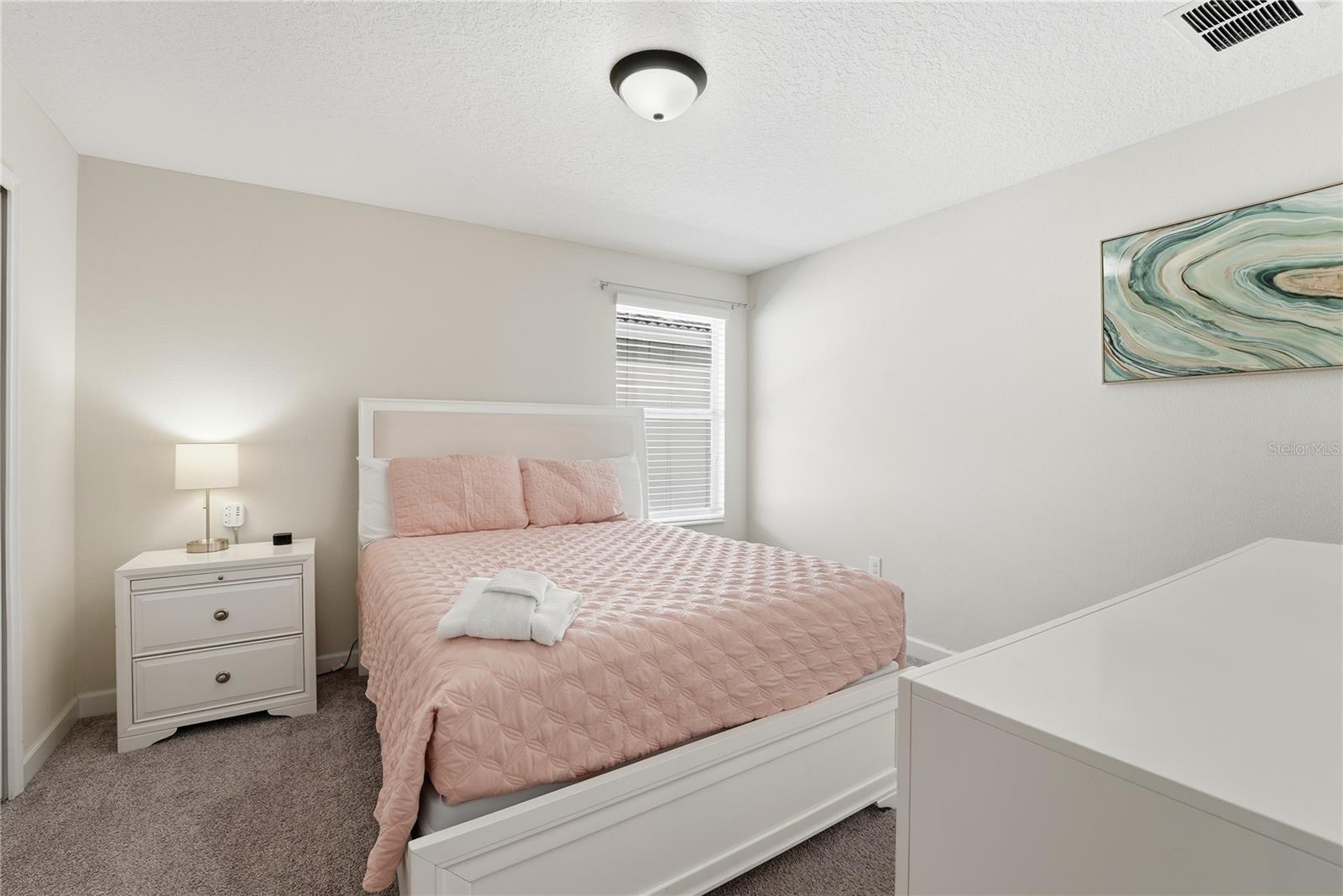 Image 37 of 81 For 1584 Sandbagger Drive