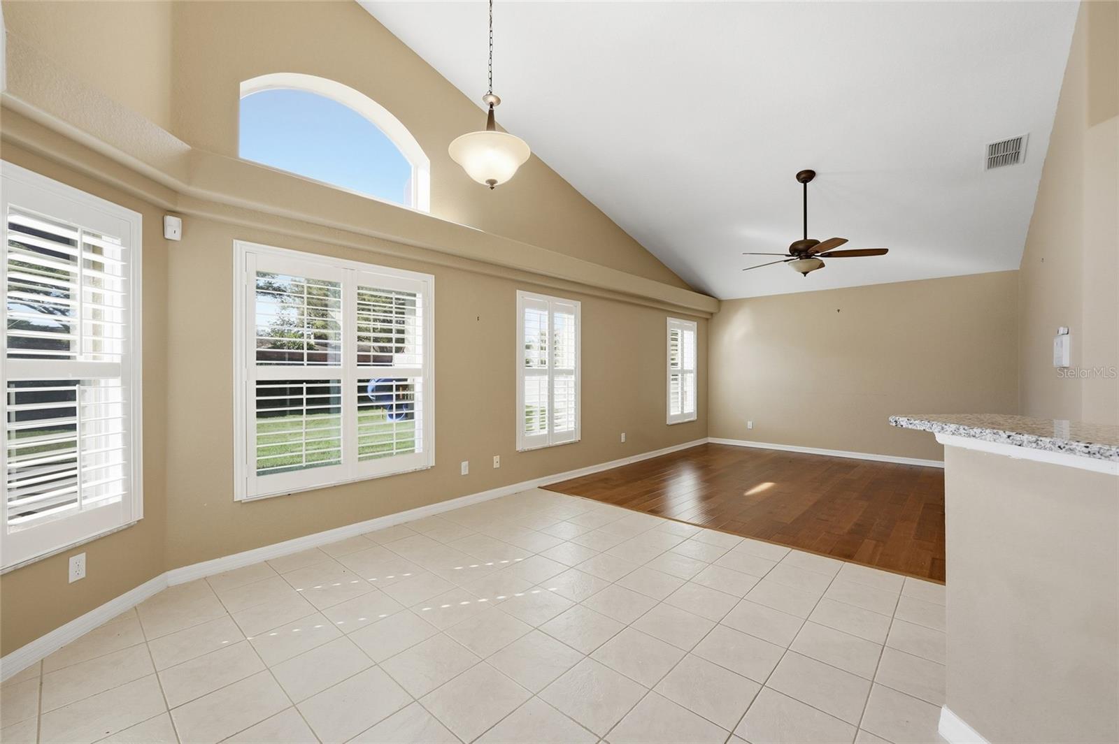 Image 17 of 40 For 6645 Franconia Drive