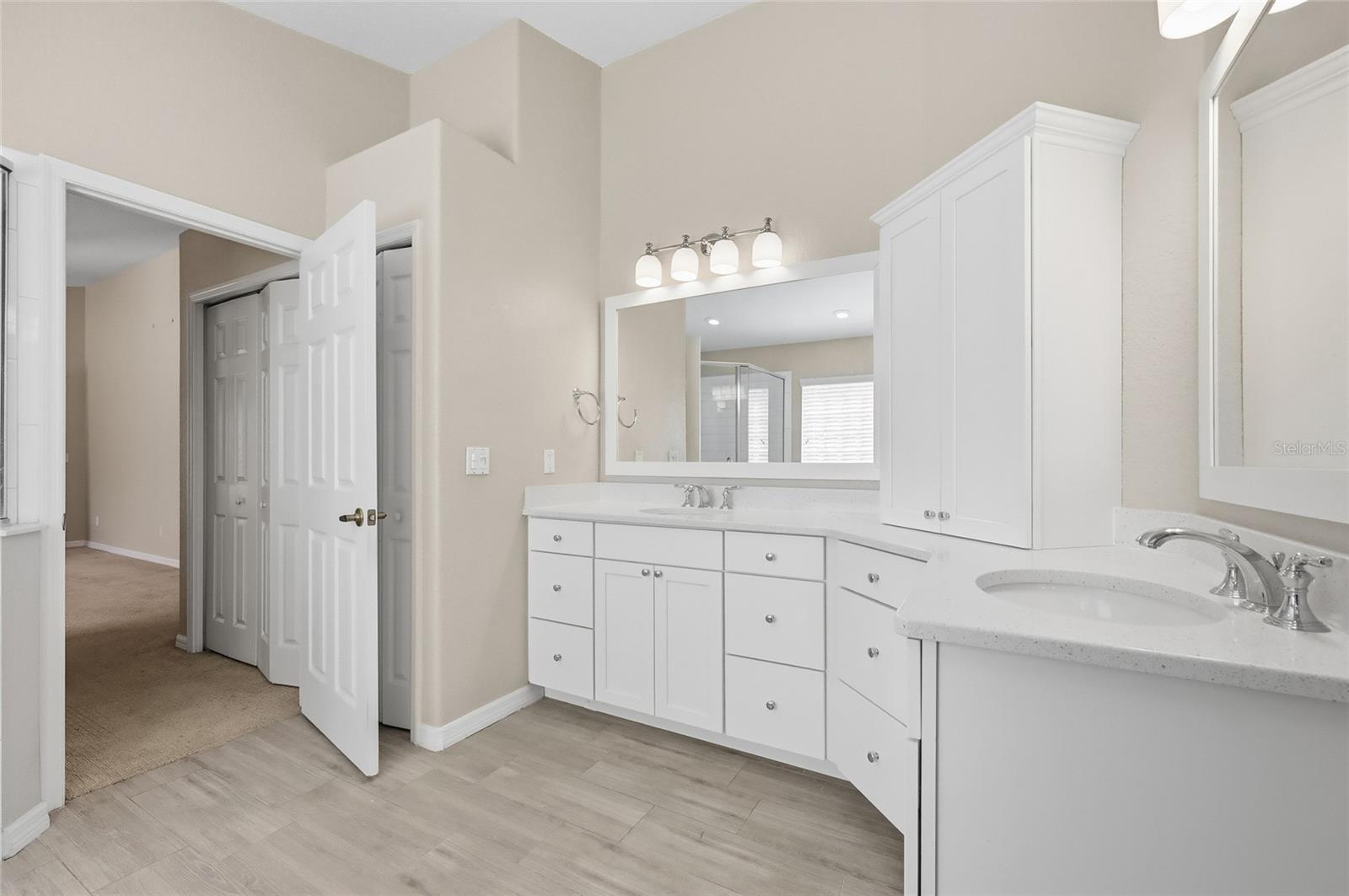 Image 34 of 40 For 6645 Franconia Drive