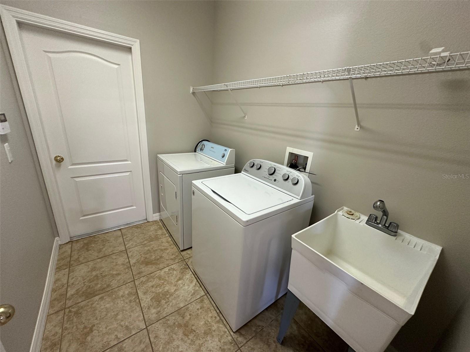 Image 17 of 21 For 262 Weathervane Way