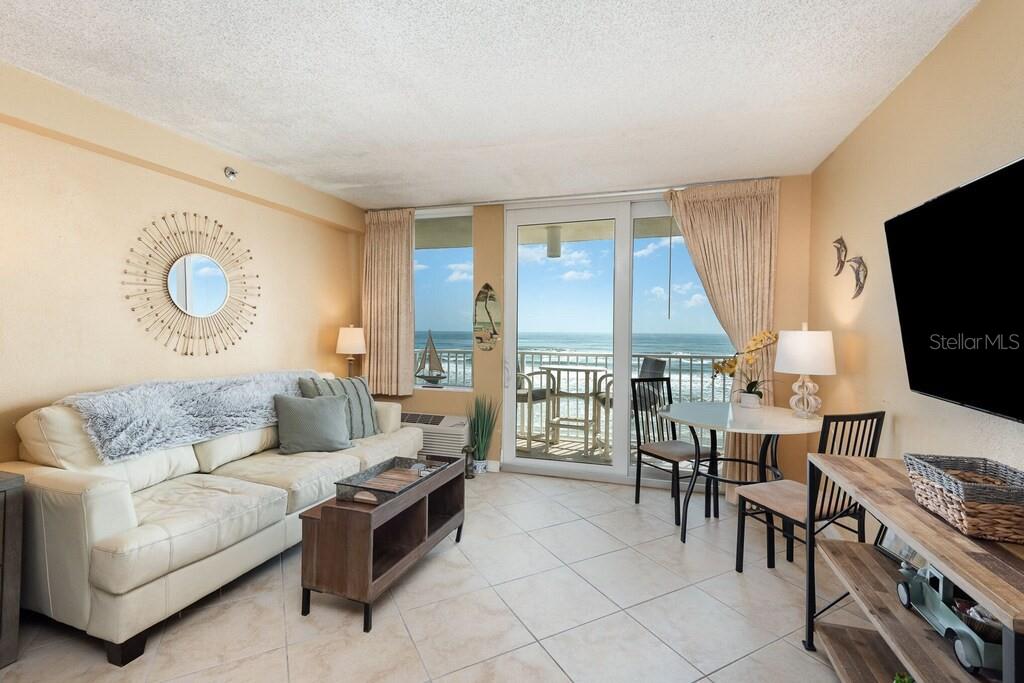 Image 7 of 37 For 701 Atlantic Avenue 310