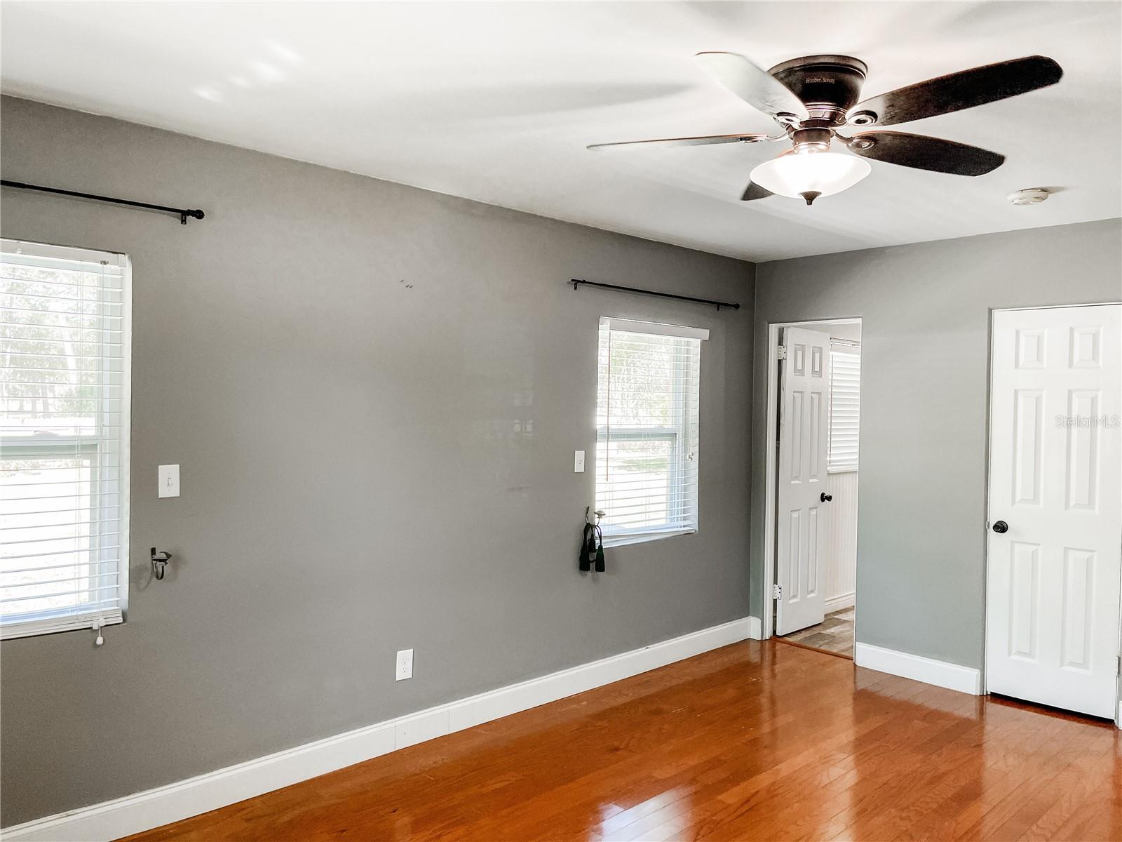 Image 10 of 23 For 1406 Ensenada Drive