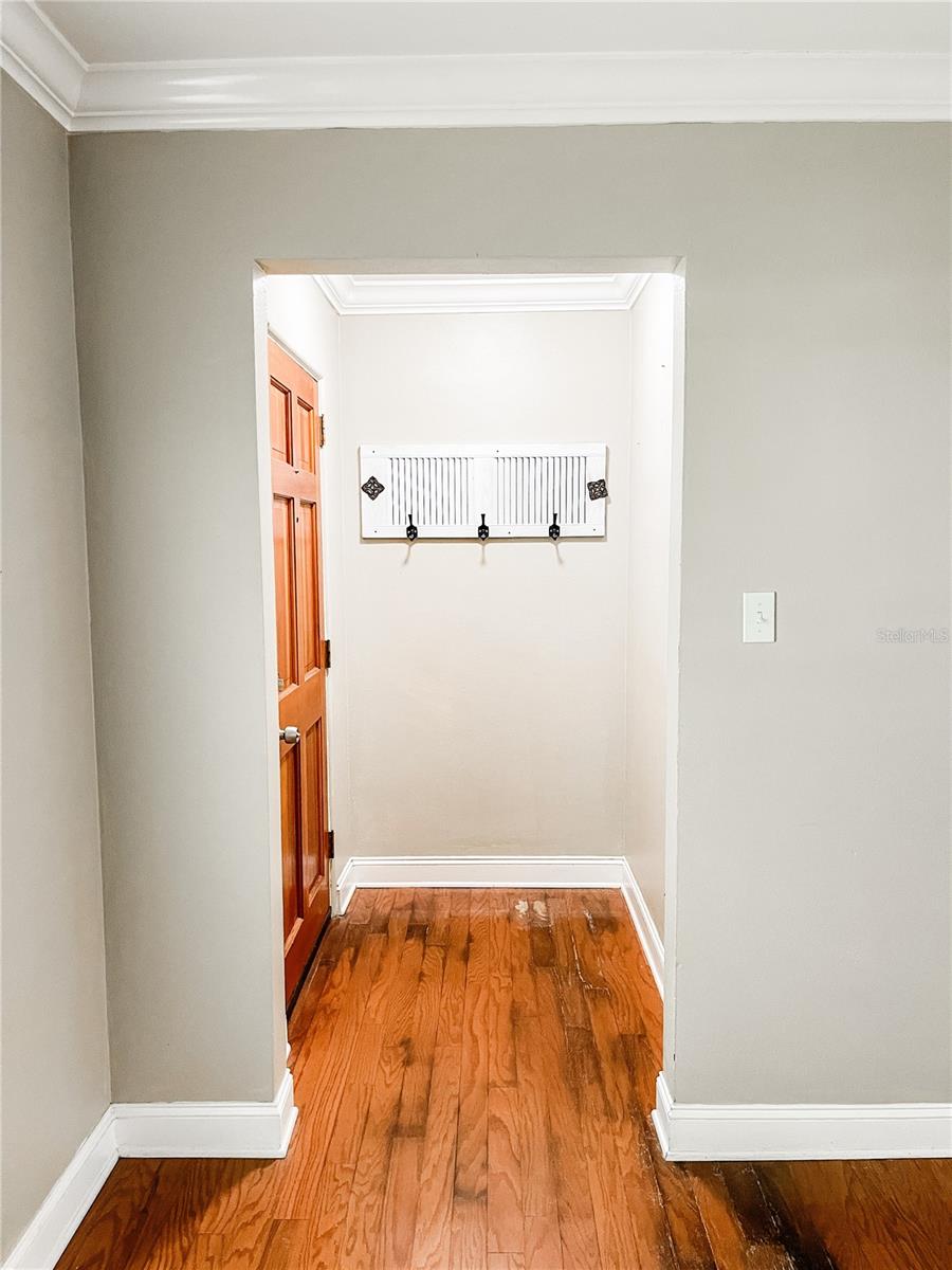 Image 13 of 23 For 1406 Ensenada Drive