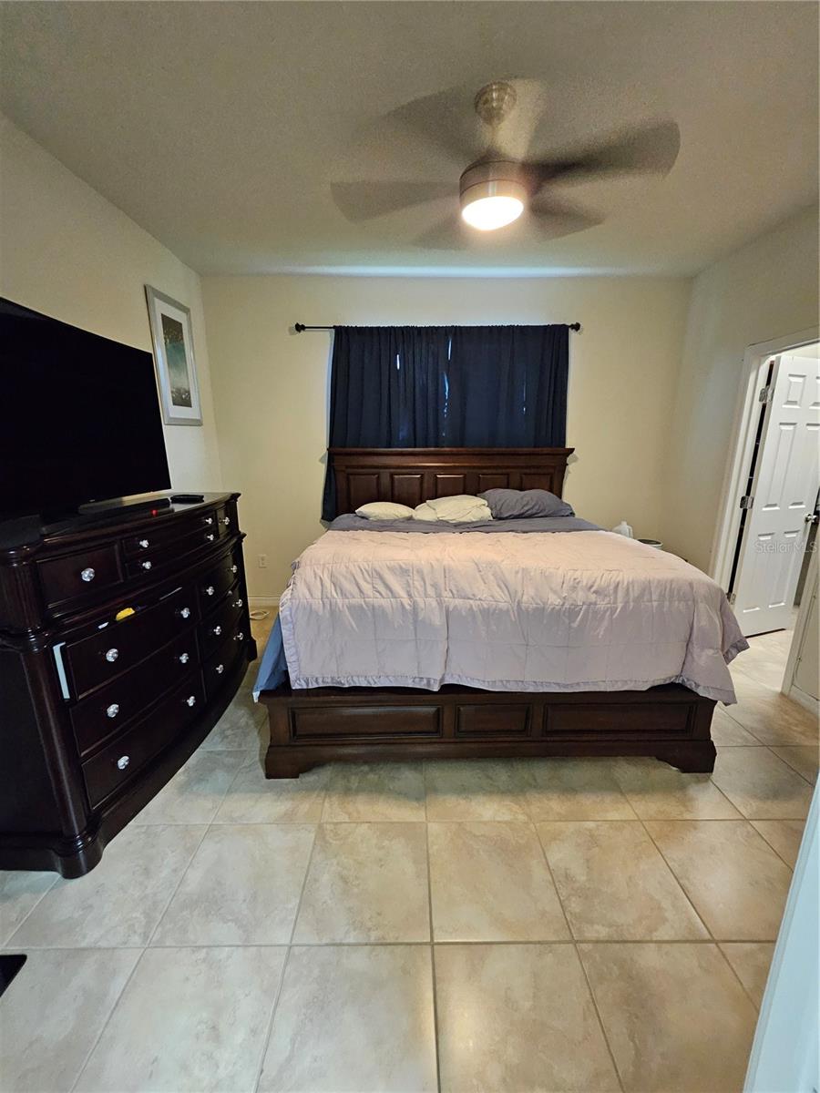 Image 9 of 15 For 2805 Lake Pointe Drive