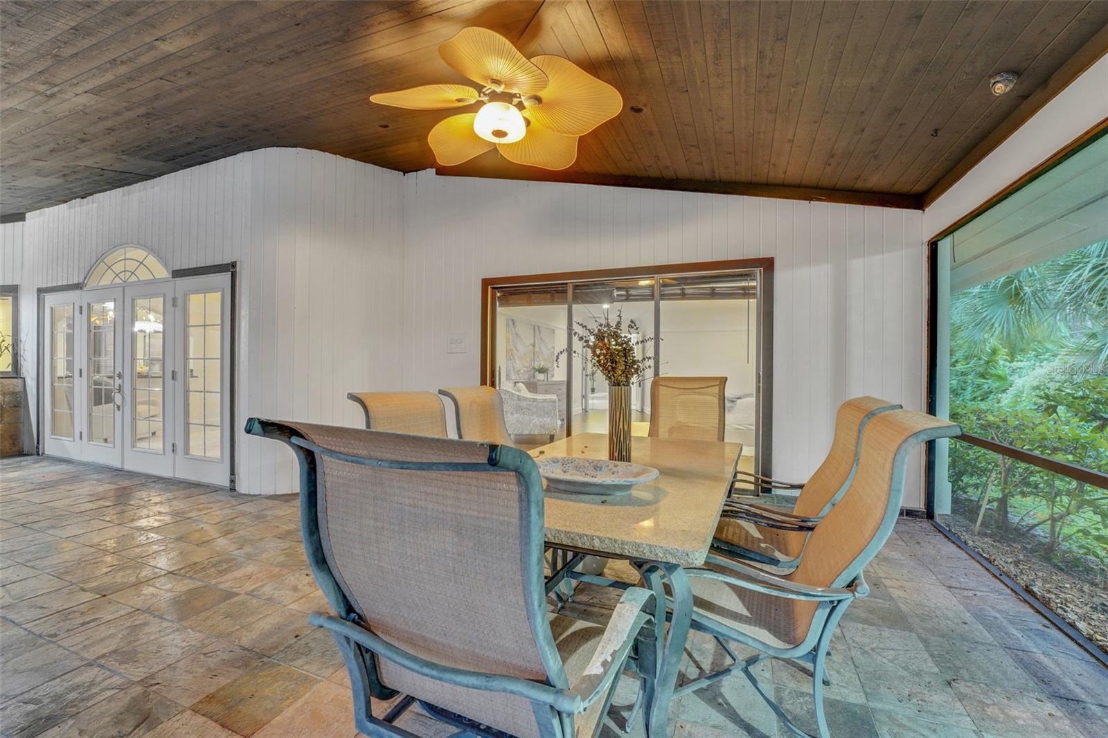 Image 28 of 50 For 2108 Silver Leaf Court