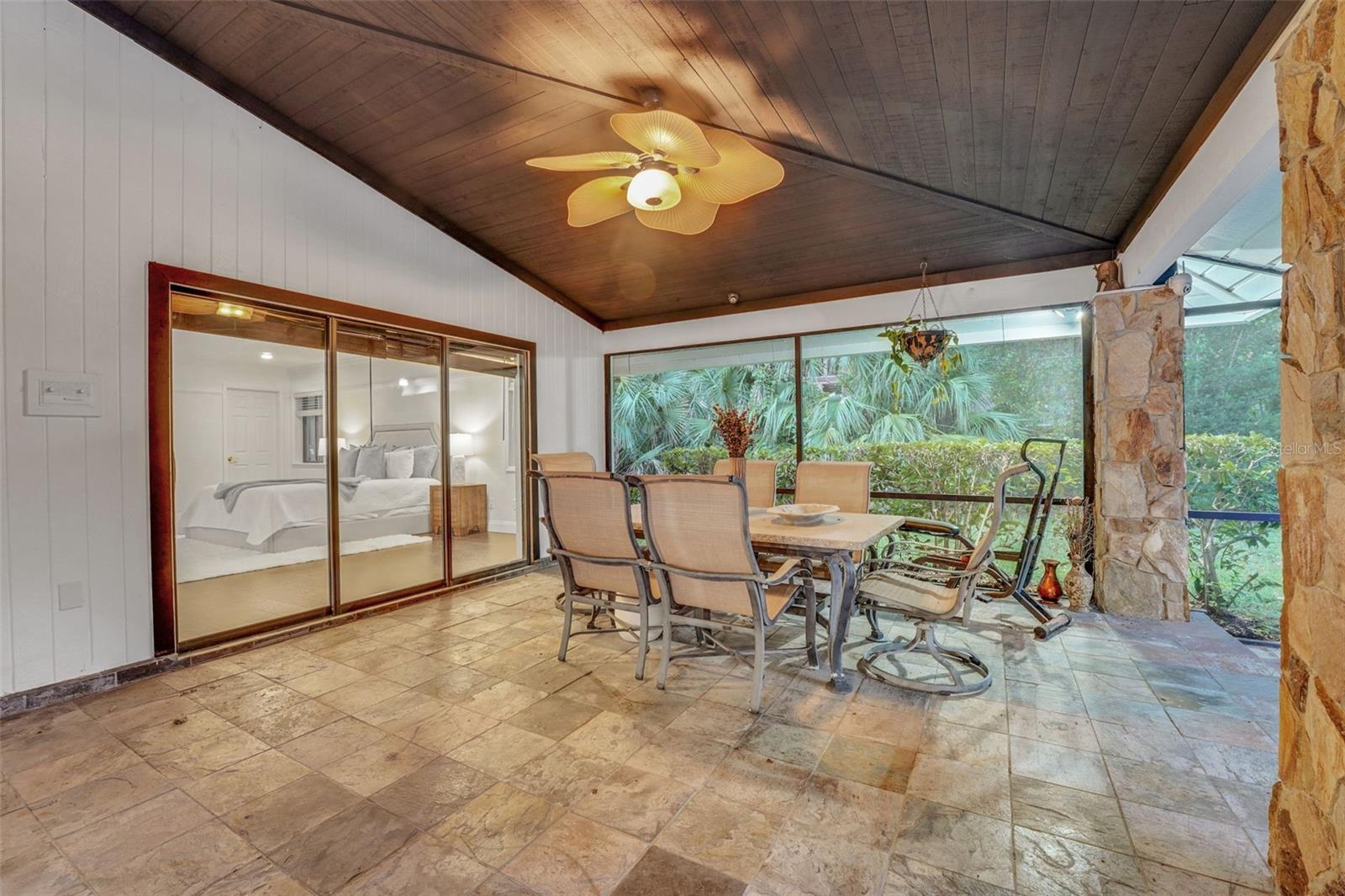 Image 29 of 50 For 2108 Silver Leaf Court