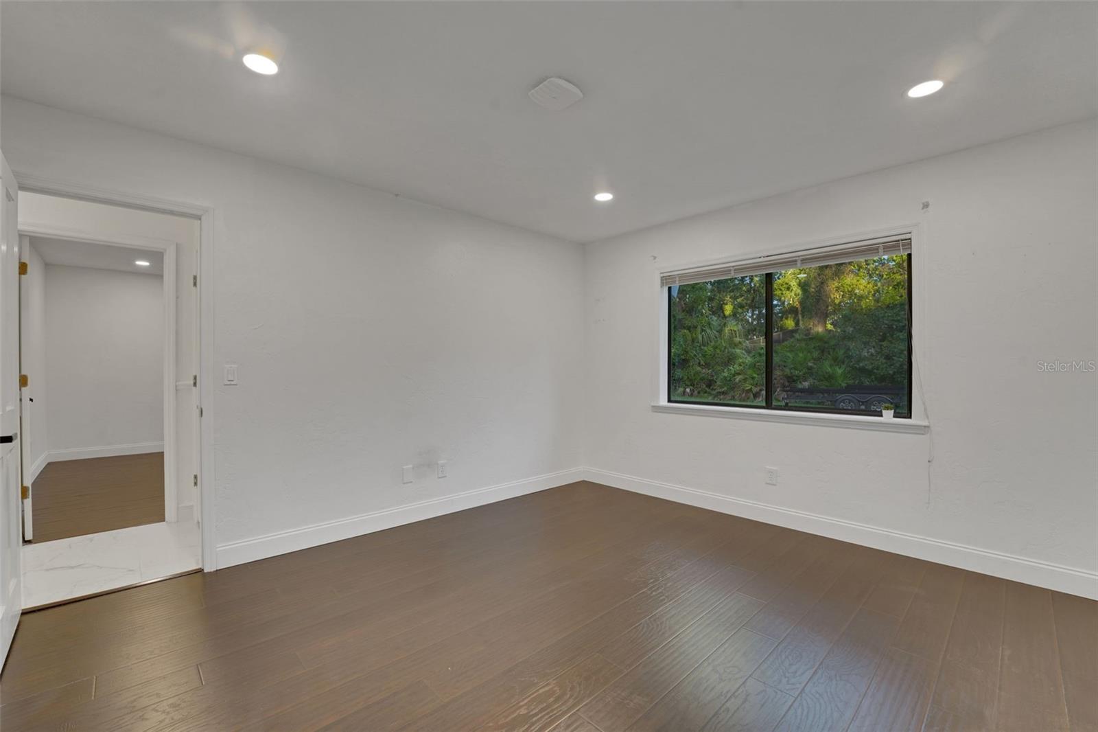 Image 44 of 50 For 2108 Silver Leaf Court