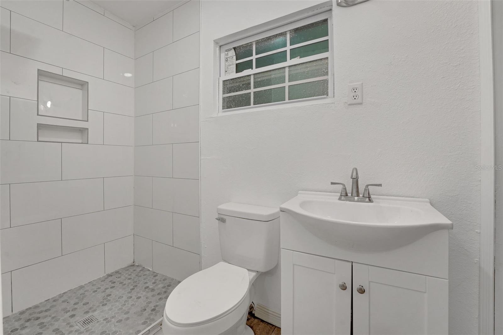 Image 49 of 50 For 2108 Silver Leaf Court