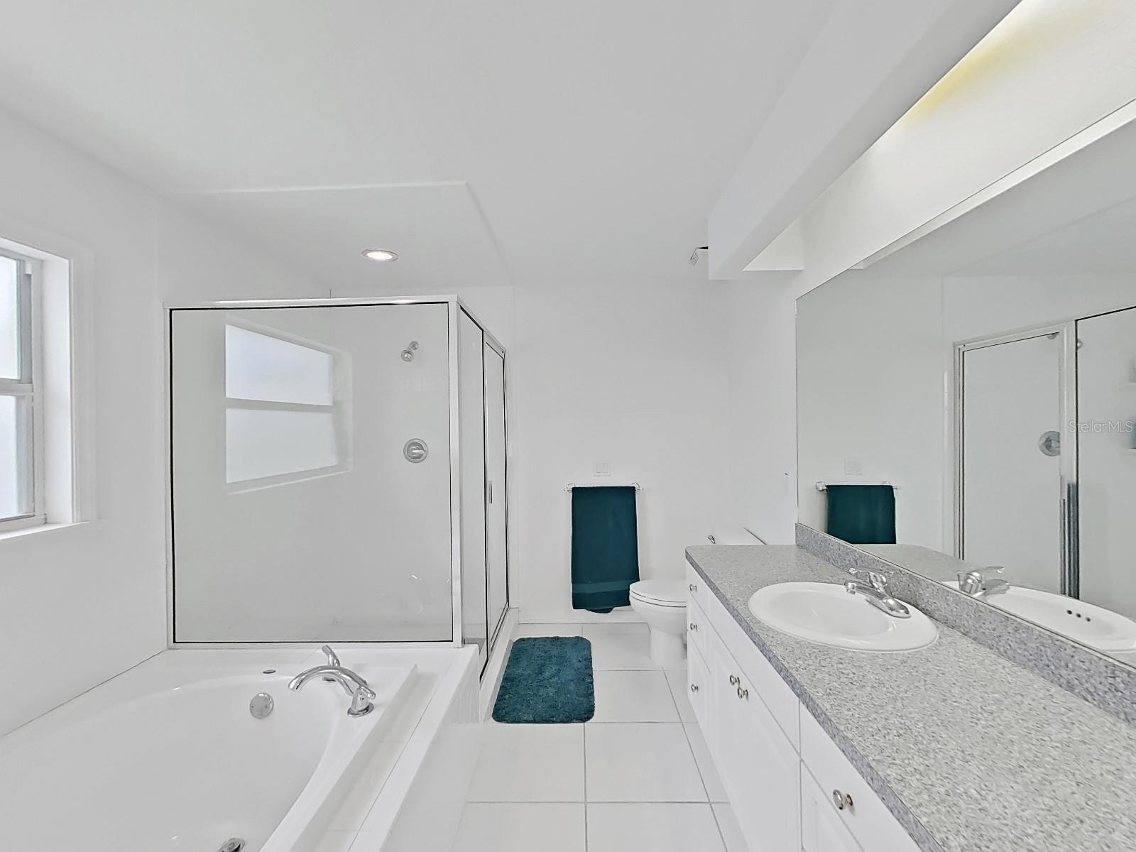 Image 15 of 54 For 7438 Gulf Way