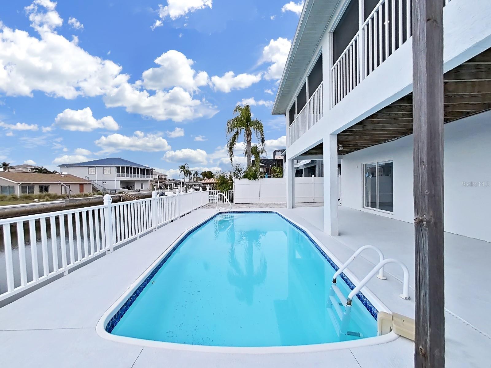 Image 36 of 54 For 7438 Gulf Way