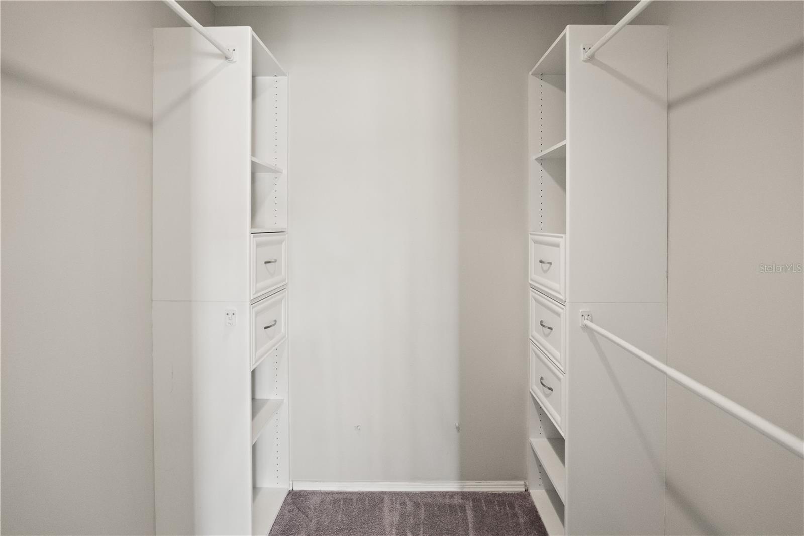 Image 12 of 27 For 3448 Idlegrove Court