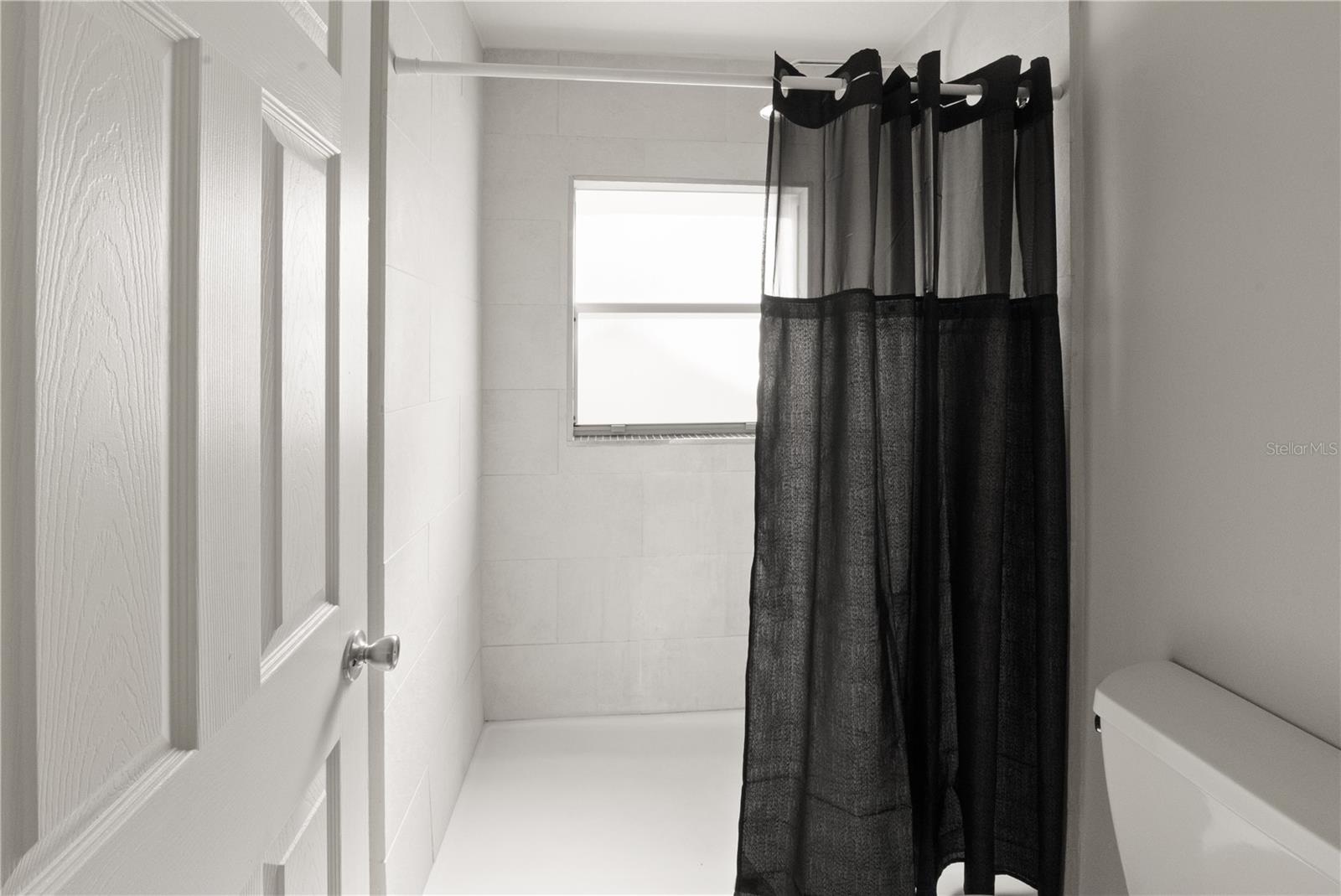 Image 13 of 27 For 3448 Idlegrove Court