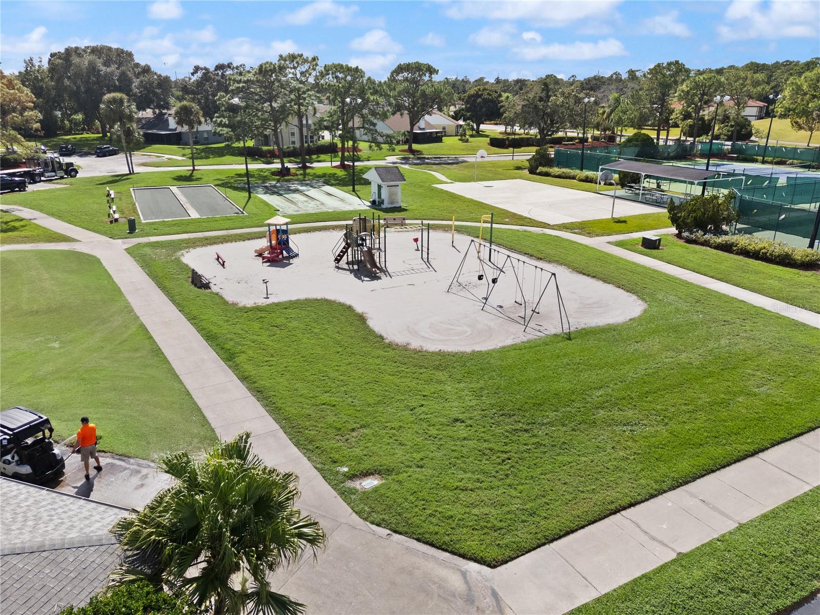 Image 22 of 27 For 3448 Idlegrove Court