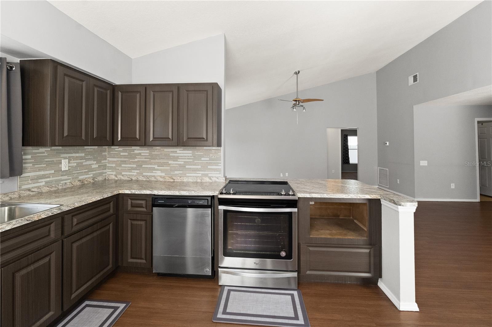 Image 7 of 27 For 3448 Idlegrove Court