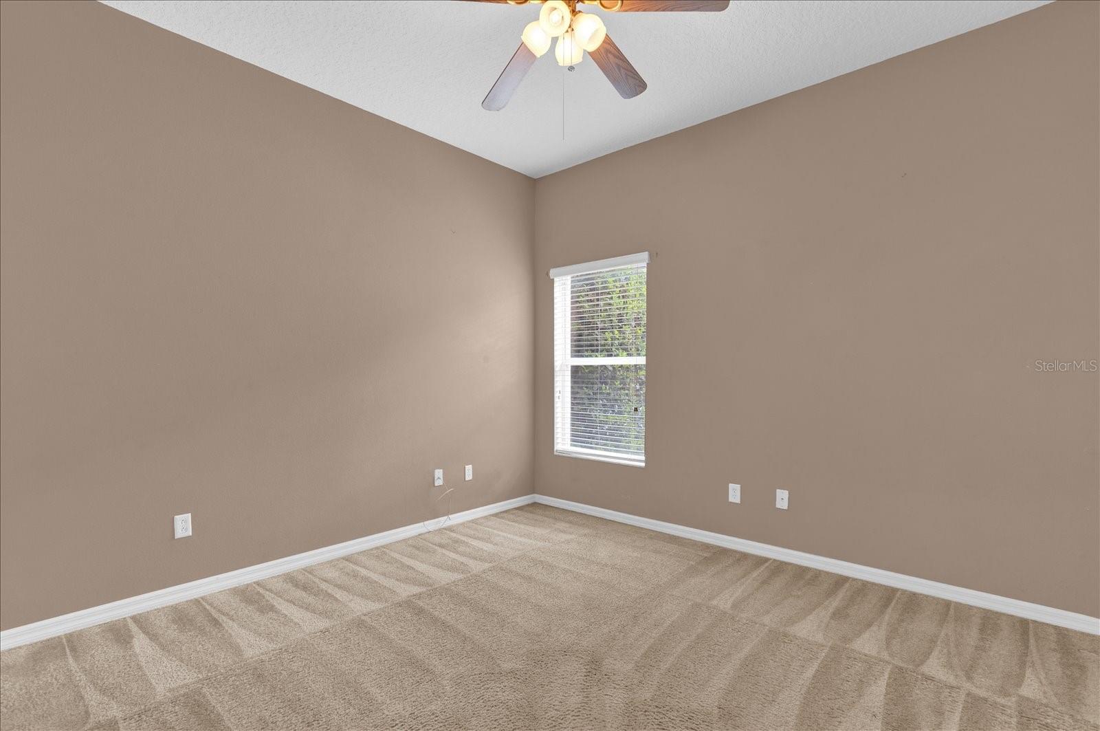 Image 22 of 34 For 14217 Bridgewater Crossings Boulevard